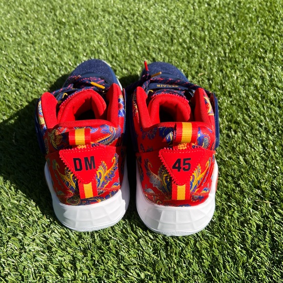 ADIDAS D.O.N. ISSUE 3 FRESH PRINCE BEL AIR BASKETBALL SHOES - Picture 4 of 4